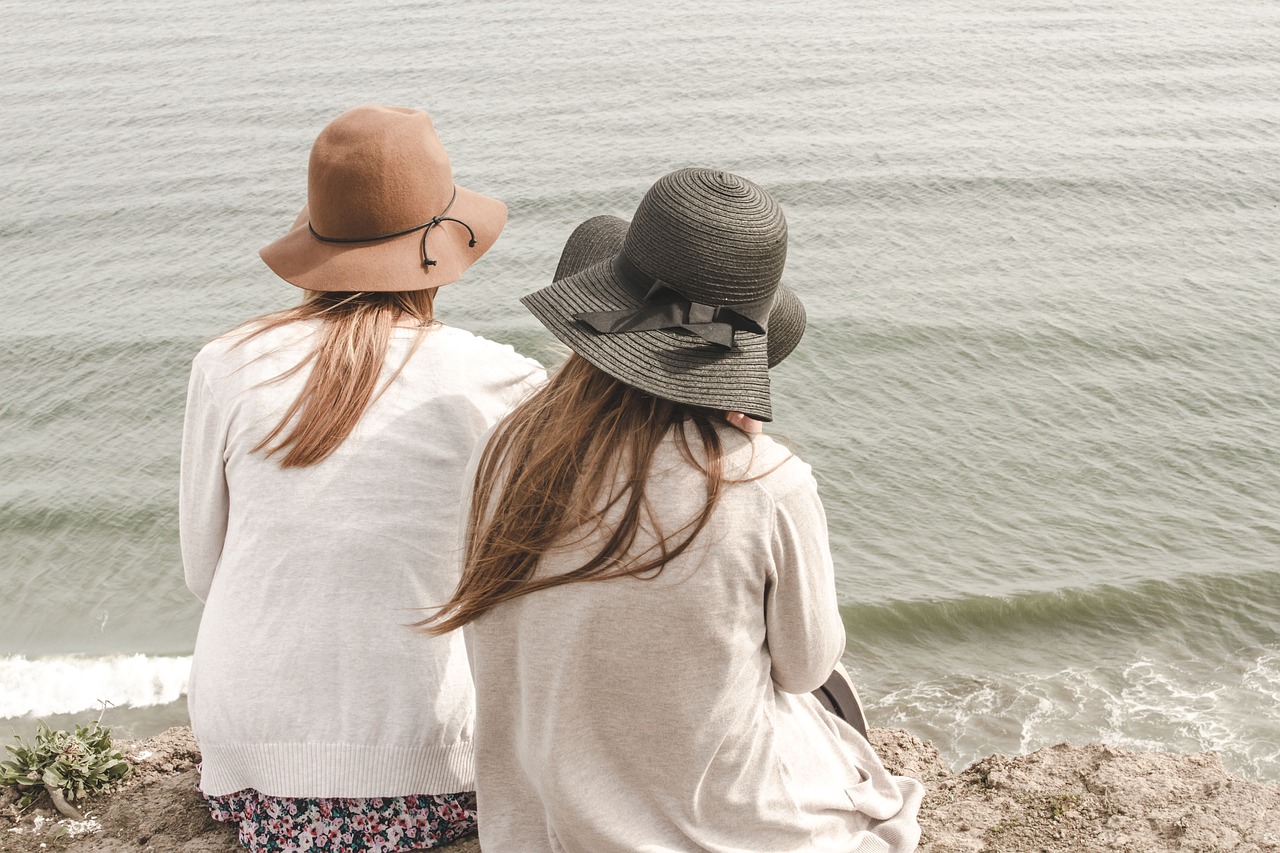 entdecken sie die neuesten trends in der damenmode! von eleganten outfits bis hin zu lässiger kleidung bieten wir alles, was sie für einen stilvollen look benötigen. lassen sie sich von unserer einzigartigen auswahl inspirieren und kleiden sie sich modisch und selbstbewusst.