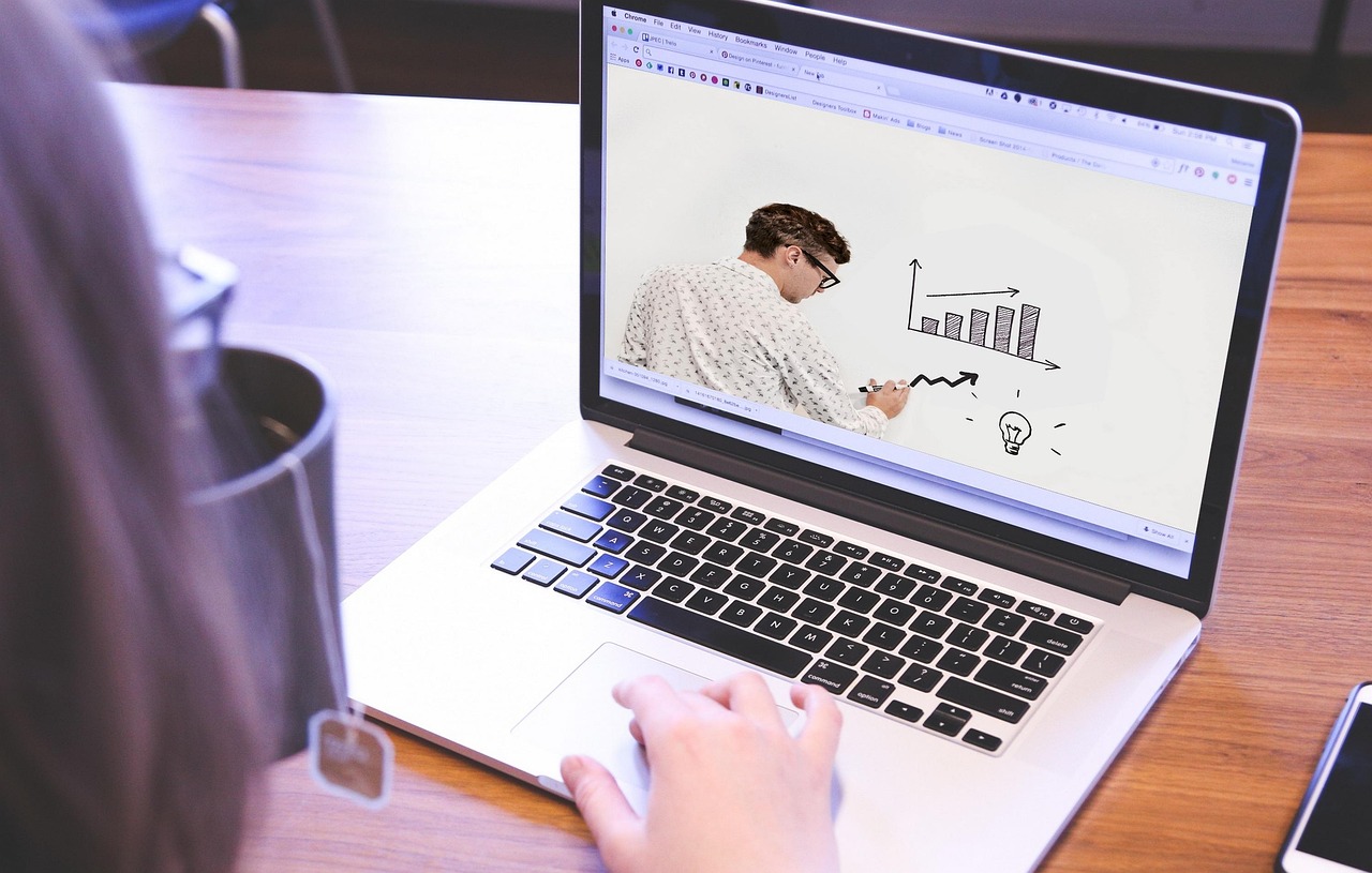 entdecken sie eine vielzahl von online-kursen, die ihnen helfen, neue fähigkeiten zu erlernen und ihre karriere voranzutreiben. flexibles lernen von zu hause aus mit zertifizierten kursen in verschiedenen themenbereichen.